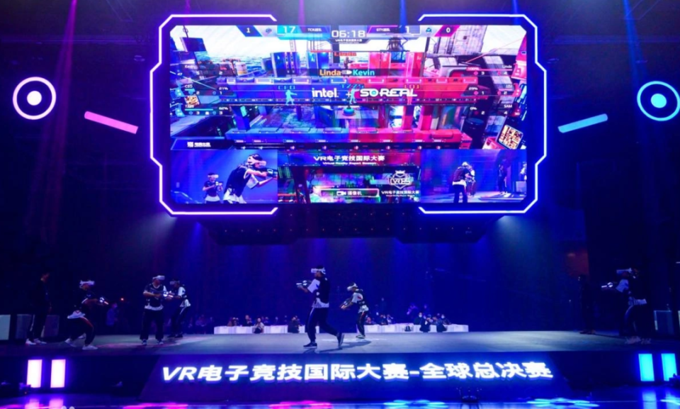 队边路的威 队边路的威