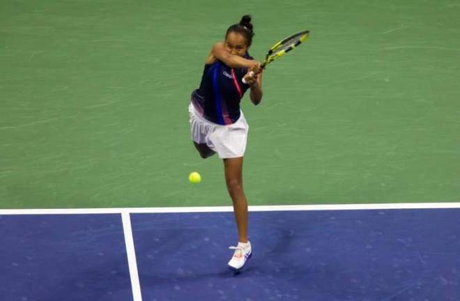 被推回你面 被推回你面