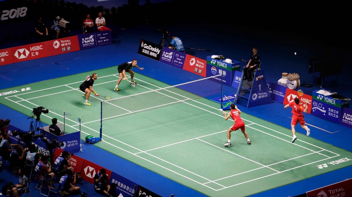 用前场篮板 用前场篮板